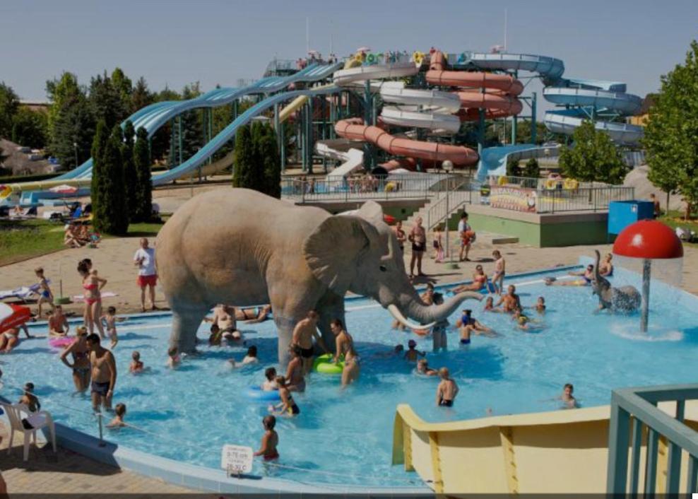 Beach Deluxe Apartman Hajdúszoboszló Екстериор снимка